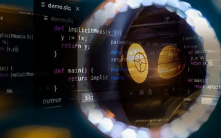 宁国 api php源码,下载的php源码怎么运行呢？